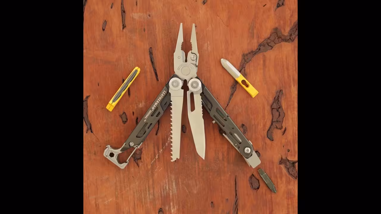 Multitool Leatherman SIGNAL GUAVA