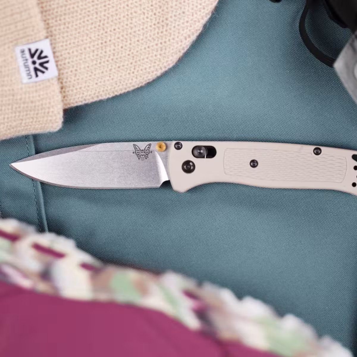 Benchmade-Bugout-AXIS-535-12