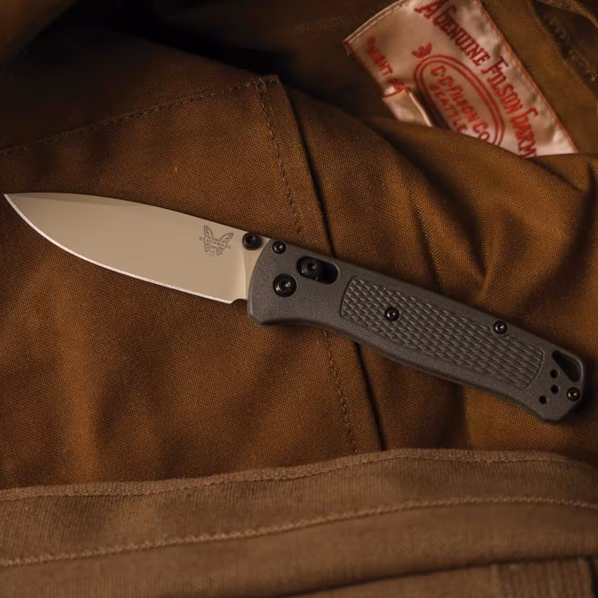 Benchmade-Bugout-AXIS-535TN-11