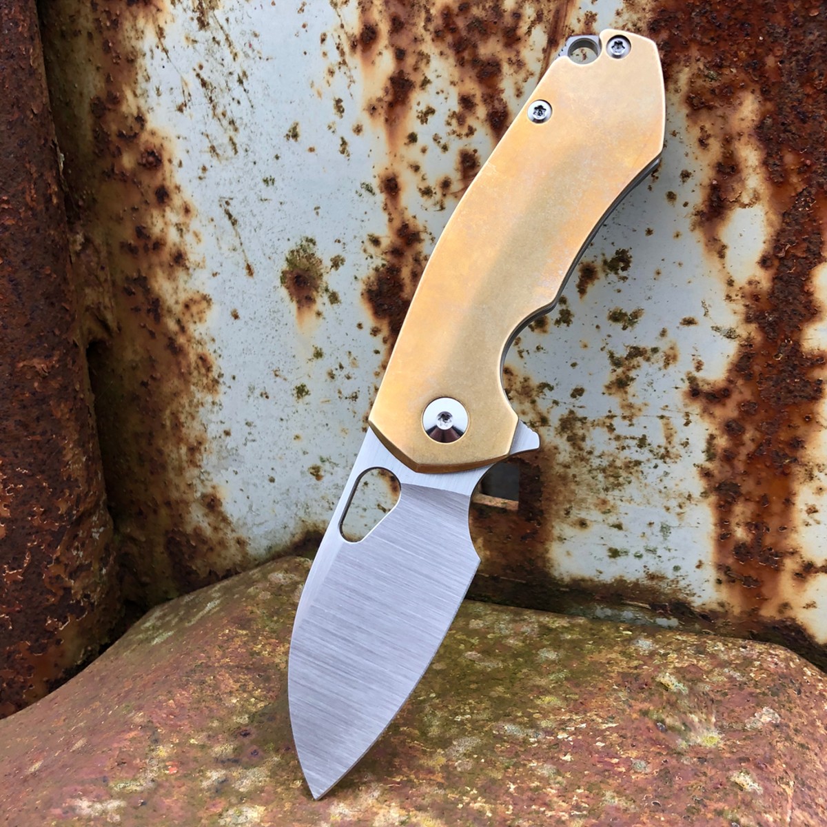 GiantMouse-ACE-RIV-BRASS