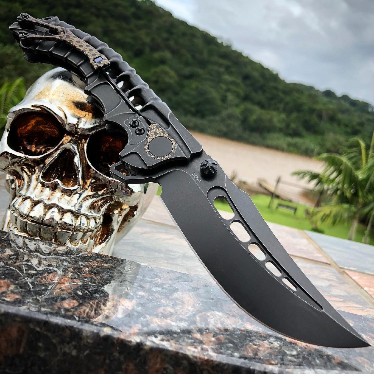 Andre-De-Villiers-Scavenger-Black-Integral-Milled-Titanium-Handle