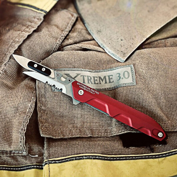 extrema_ratio_messer_ferrum_rescue_red_edc_every_day_carry_flipper(6)