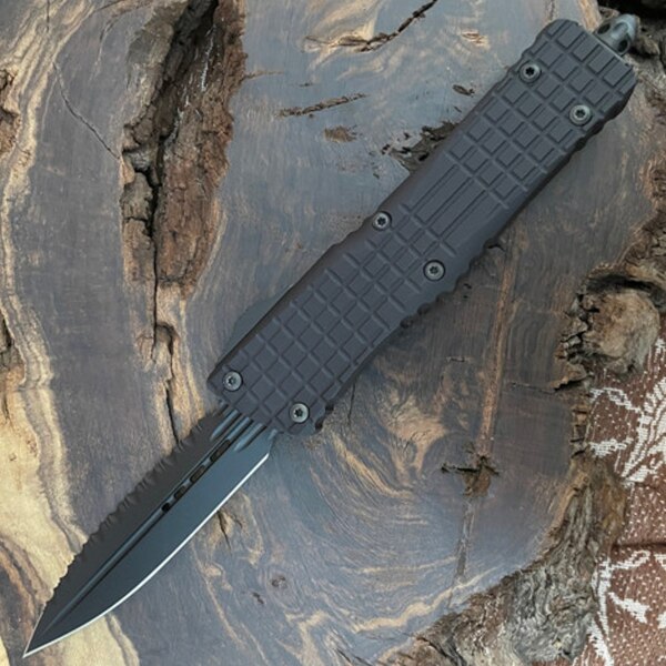 Microtech-142-3CT-DSH-Combat-Troodon-Delta-DE-FRag-Shadow-Fluted-DLC-Full-Serrated__12978